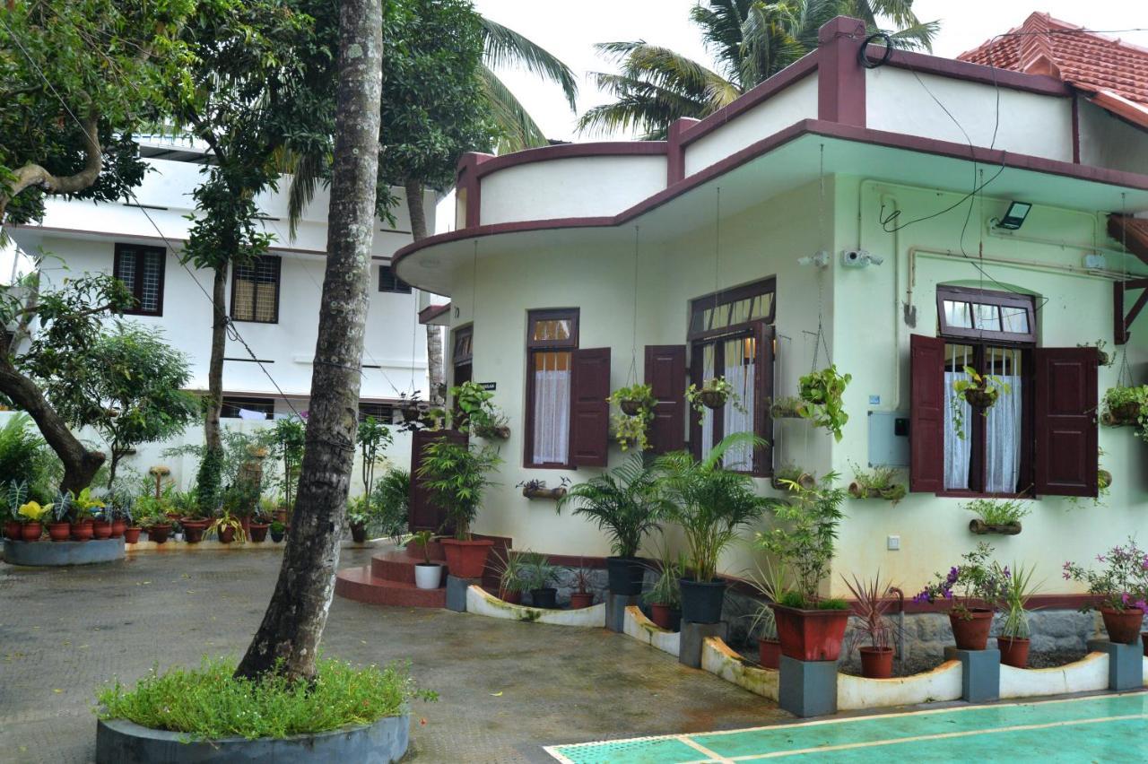 Remasailam Homestay - Thiruvananthapuram , Calm & Blend With Nature Kültér fotó